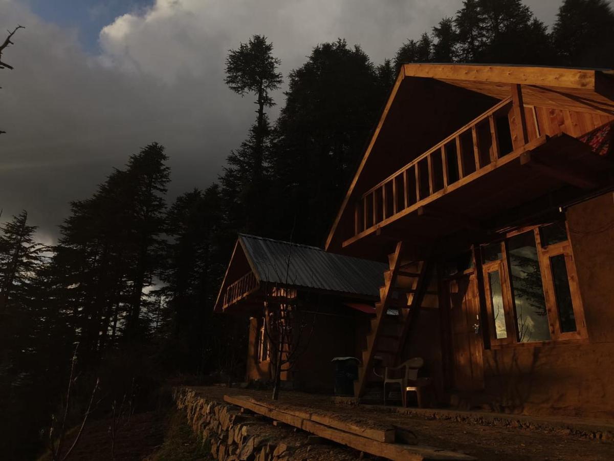 Deep In Woods Villa Jibhi Exterior photo
